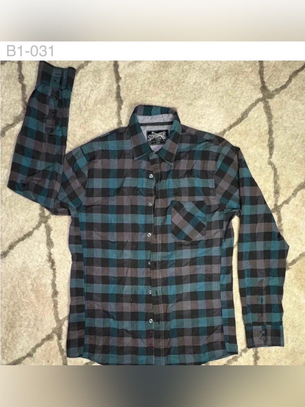 Sovereign Code Men’s Flannel Size Large